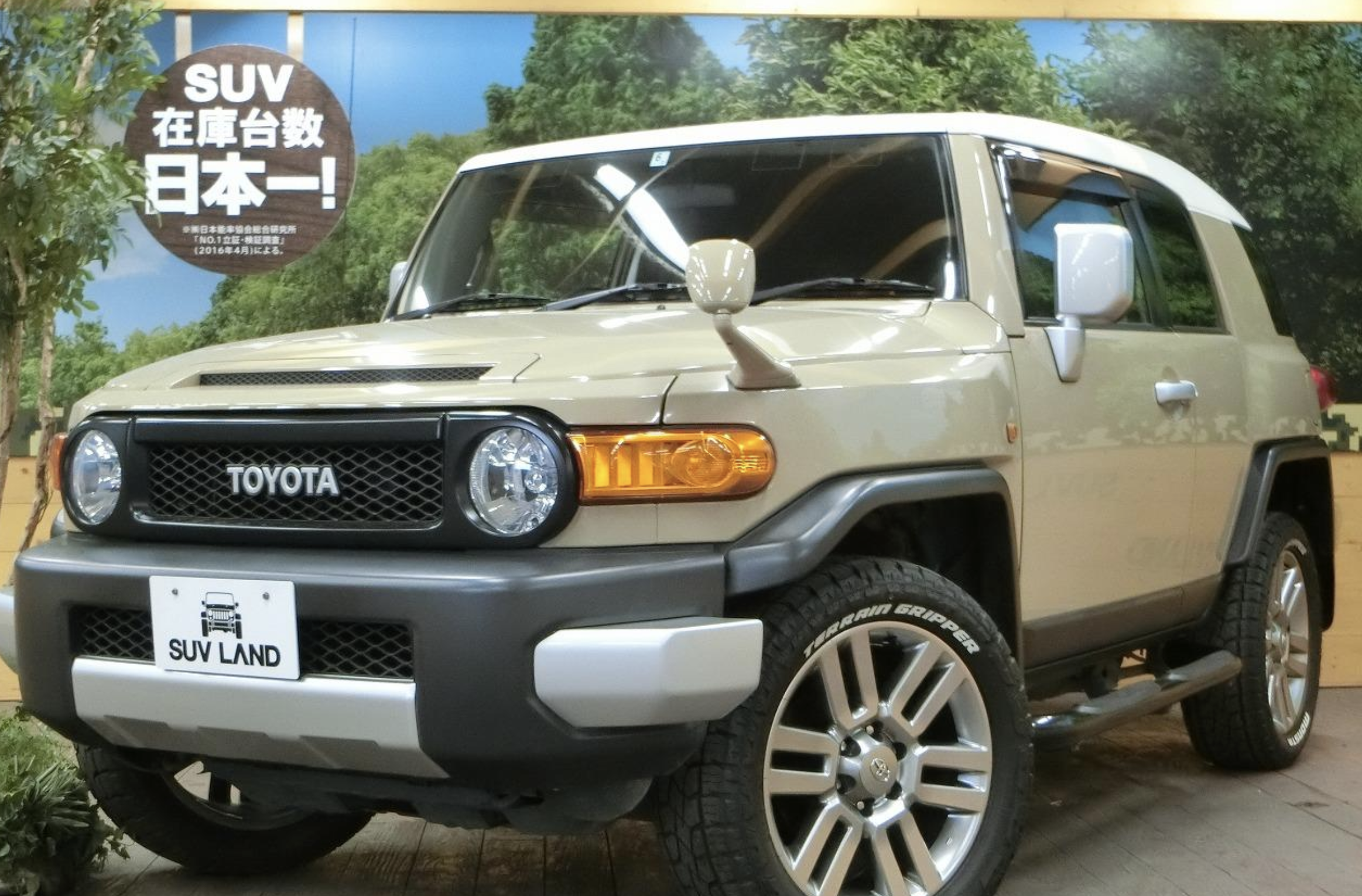 イエローやブルーなど…トヨタ FJクルーザーのカラー