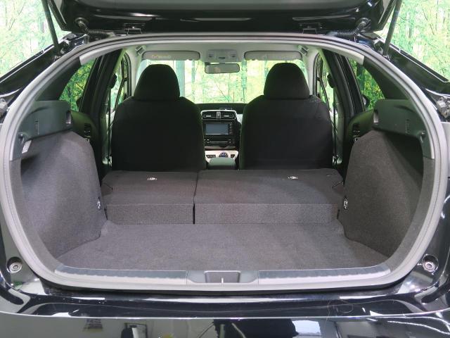 4代目 トヨタ プリウスのインテリアとラゲッジルームの広さをチェック ｓｕｖ ｌａｎｄ