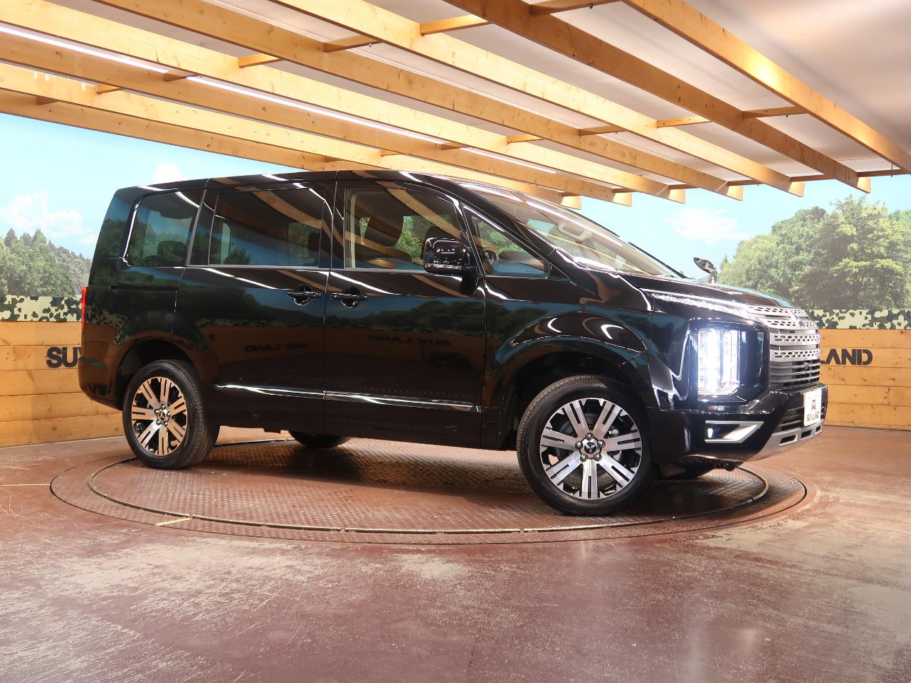 唯一無二のSUV×ミニバン。三菱 デリカD:5の特徴は？｜SUV LAND