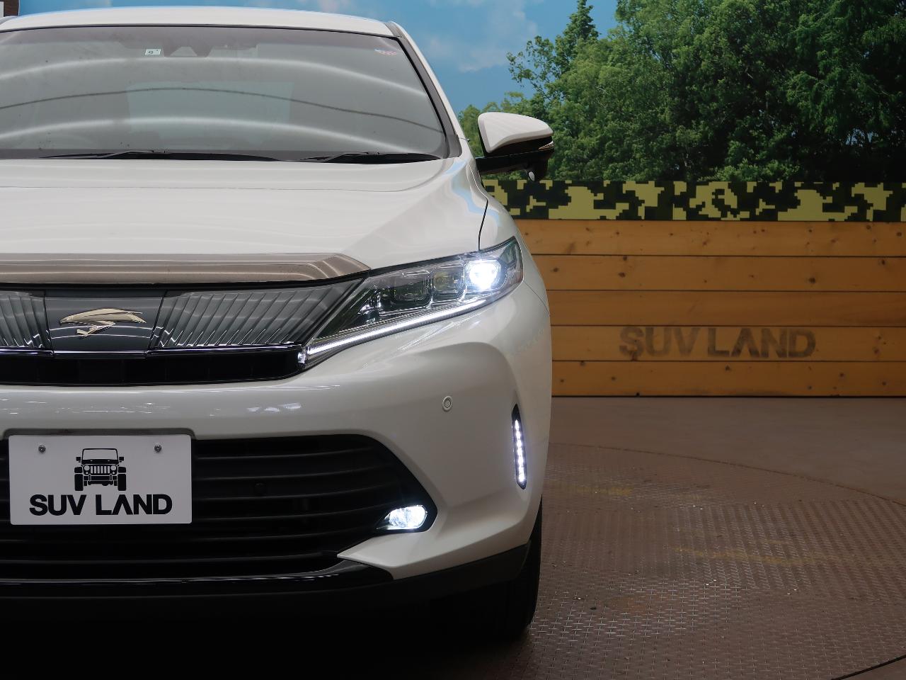 スタイリッシュな高級SUV】トヨタ 3代目ハリアーのエクステリアを解説 