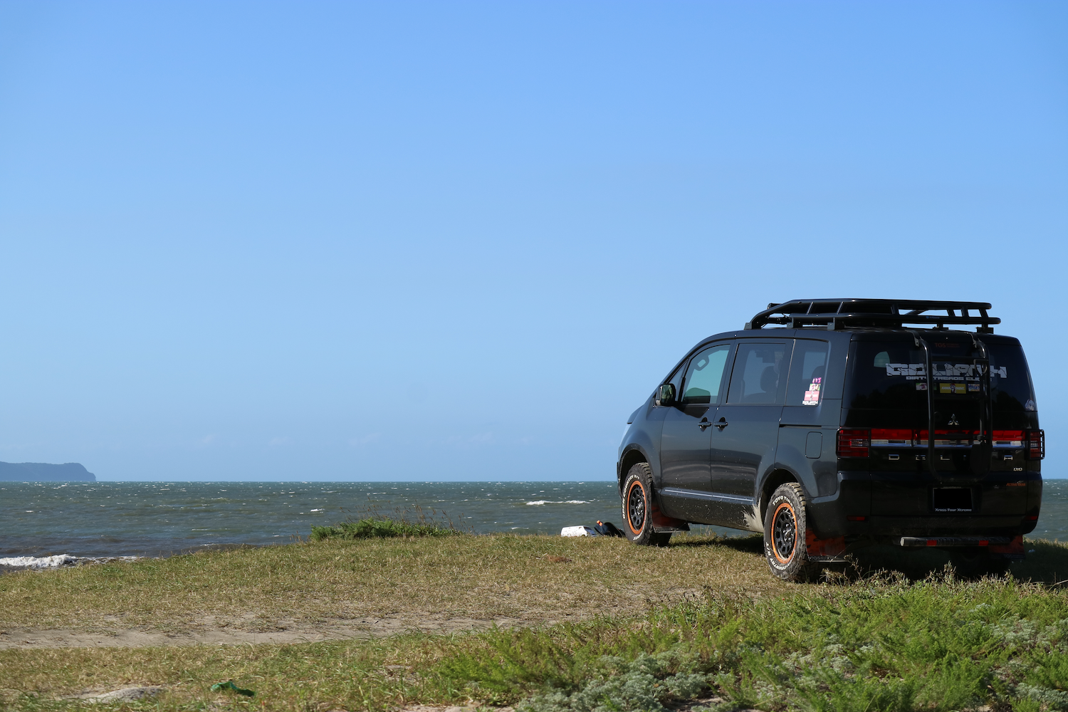 三菱 デリカd 5をワイルドにキメるならこんなカスタムがおすすめ ｓｕｖ ｌａｎｄ